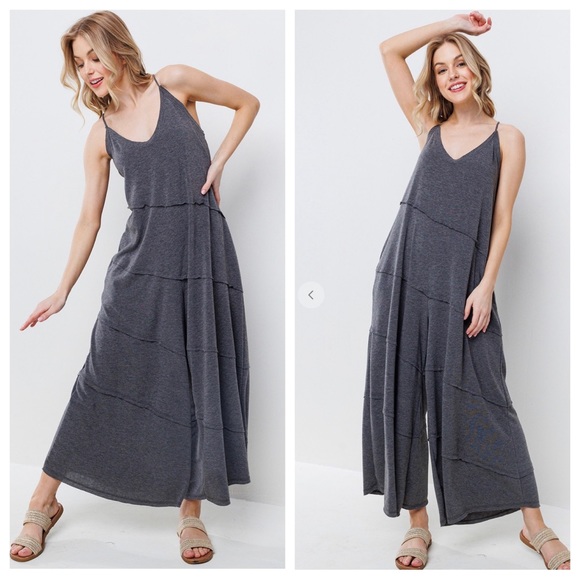 37 Erin Boho Stunning loose fit wide leg fabulous jumpsuit - Picture 2 of 4